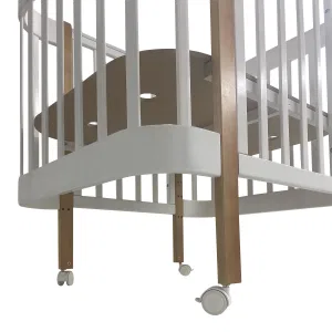 INDIGO Кровать детская Italiano Baby (ложе 70х90 и 70х140, продольный маятник + колеса) массив бер (белый-натуральный) INDIGO Кровать детская Italiano Baby (ложе 70х90 и 70х140, продольный маятник + колеса) массив бер (белый-натуральный)